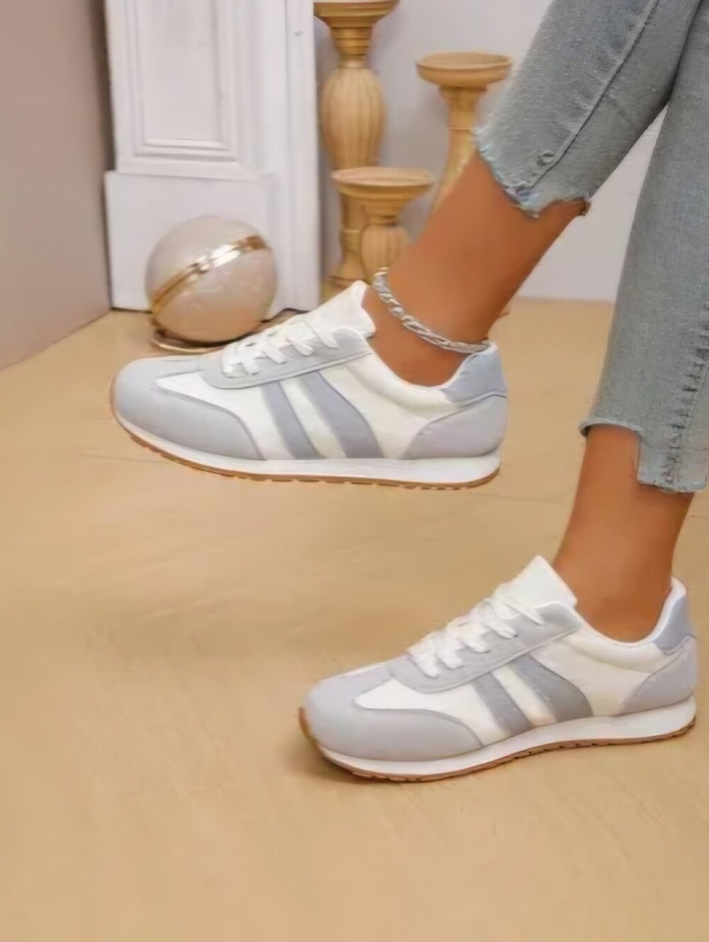 Women’s Retro Runner Sneakers in Light Gray and Cream